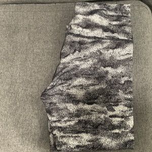 Lululemon crop Leggings